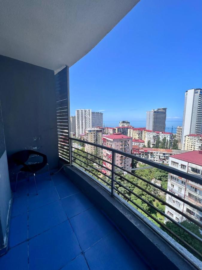 Luxure Apartments Batumi Ngoại thất bức ảnh