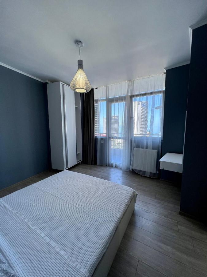 Luxure Apartments Batumi Ngoại thất bức ảnh
