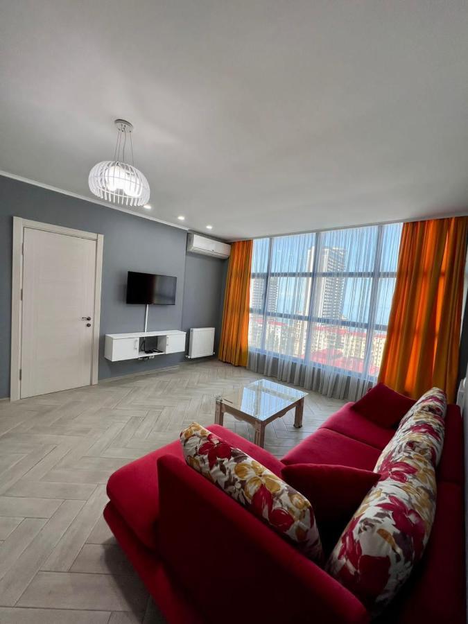 Luxure Apartments Batumi Ngoại thất bức ảnh