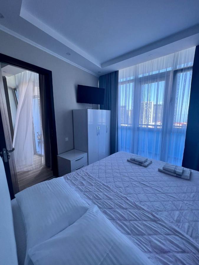 Luxure Apartments Batumi Ngoại thất bức ảnh