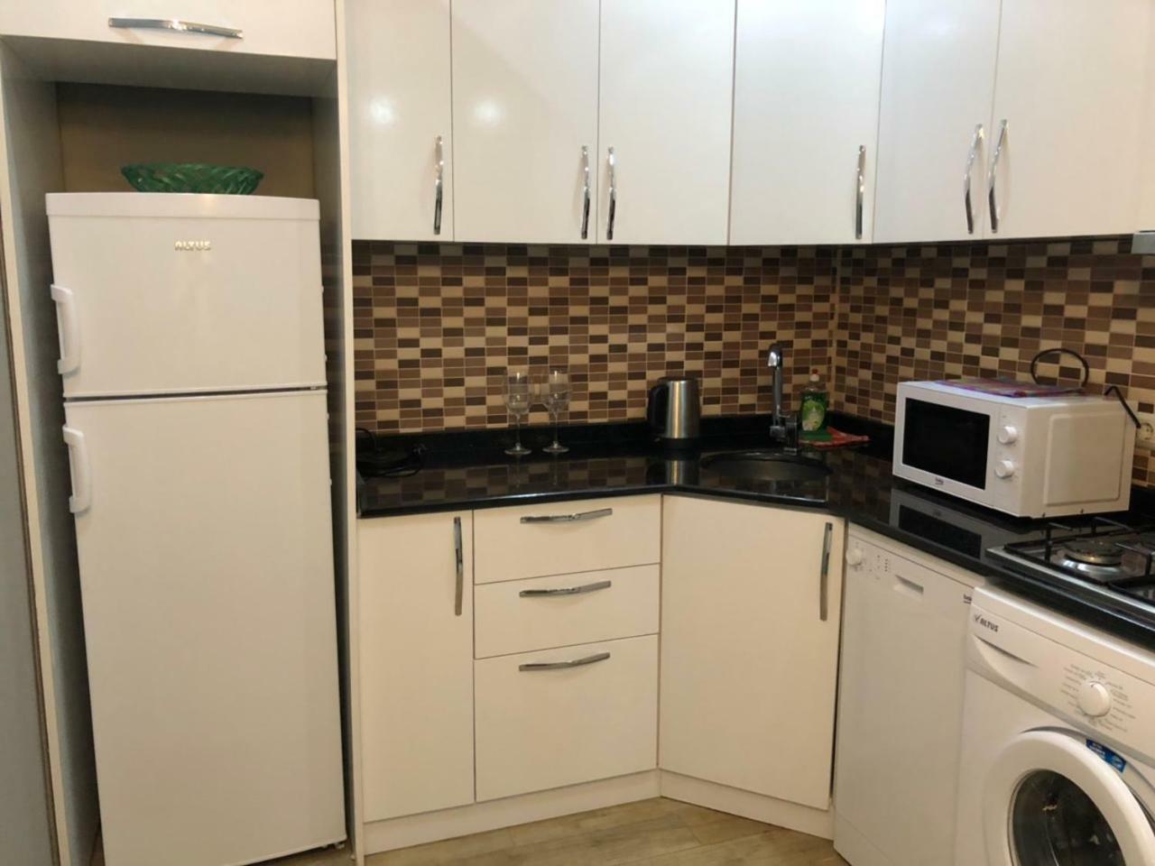 Luxure Apartments Batumi Ngoại thất bức ảnh