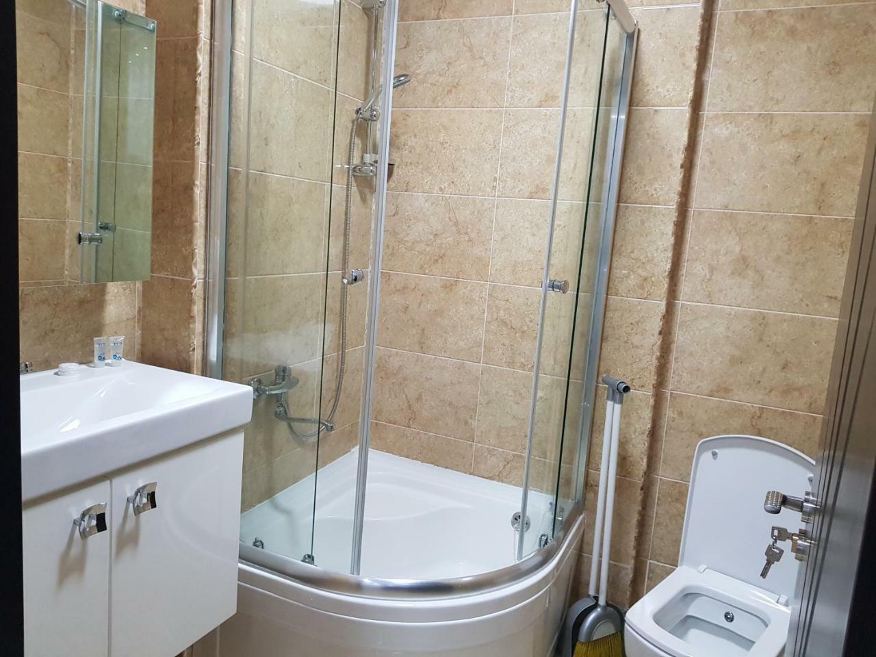 Luxure Apartments Batumi Ngoại thất bức ảnh
