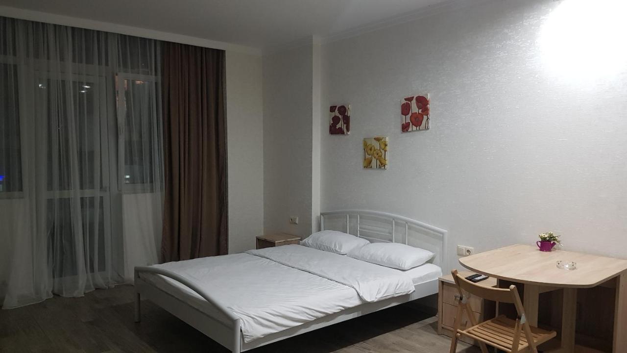 Luxure Apartments Batumi Ngoại thất bức ảnh